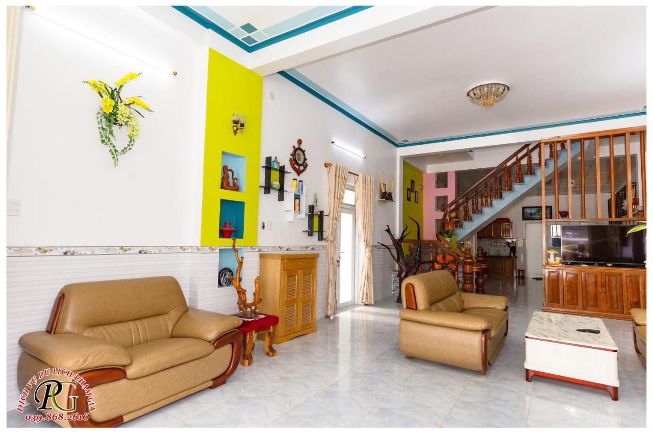 Nha Nghi & Homestay Pham Gia Van Ninh Buitenkant foto